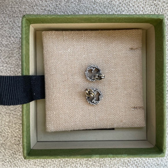NIB Gucci Interlocking G 10mm Stud Earrings in Aged Silver - Picture 3 of 6